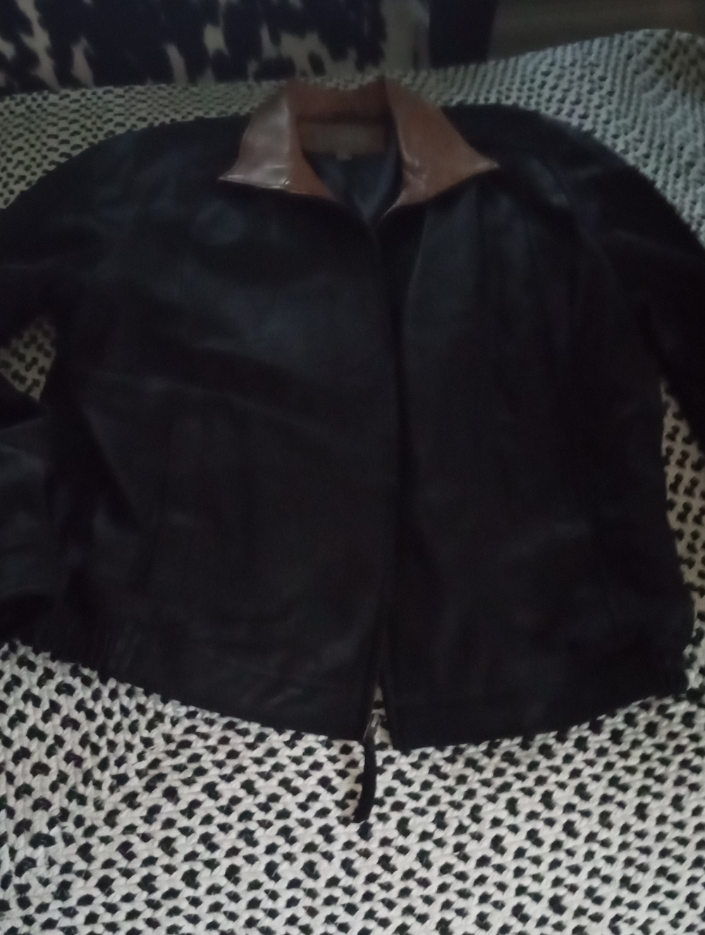 Daniel Cremieux Black Jacket with Brown Collar